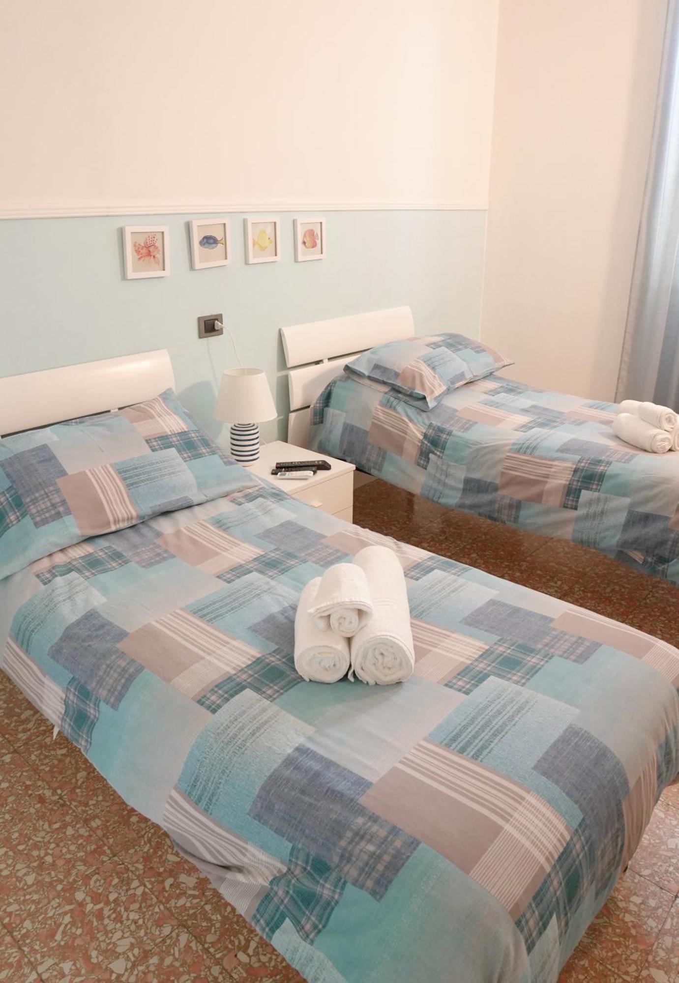 ヴィアレッジョ A Casa Di Mario E Nene Bed & Breakfast エクステリア 写真
